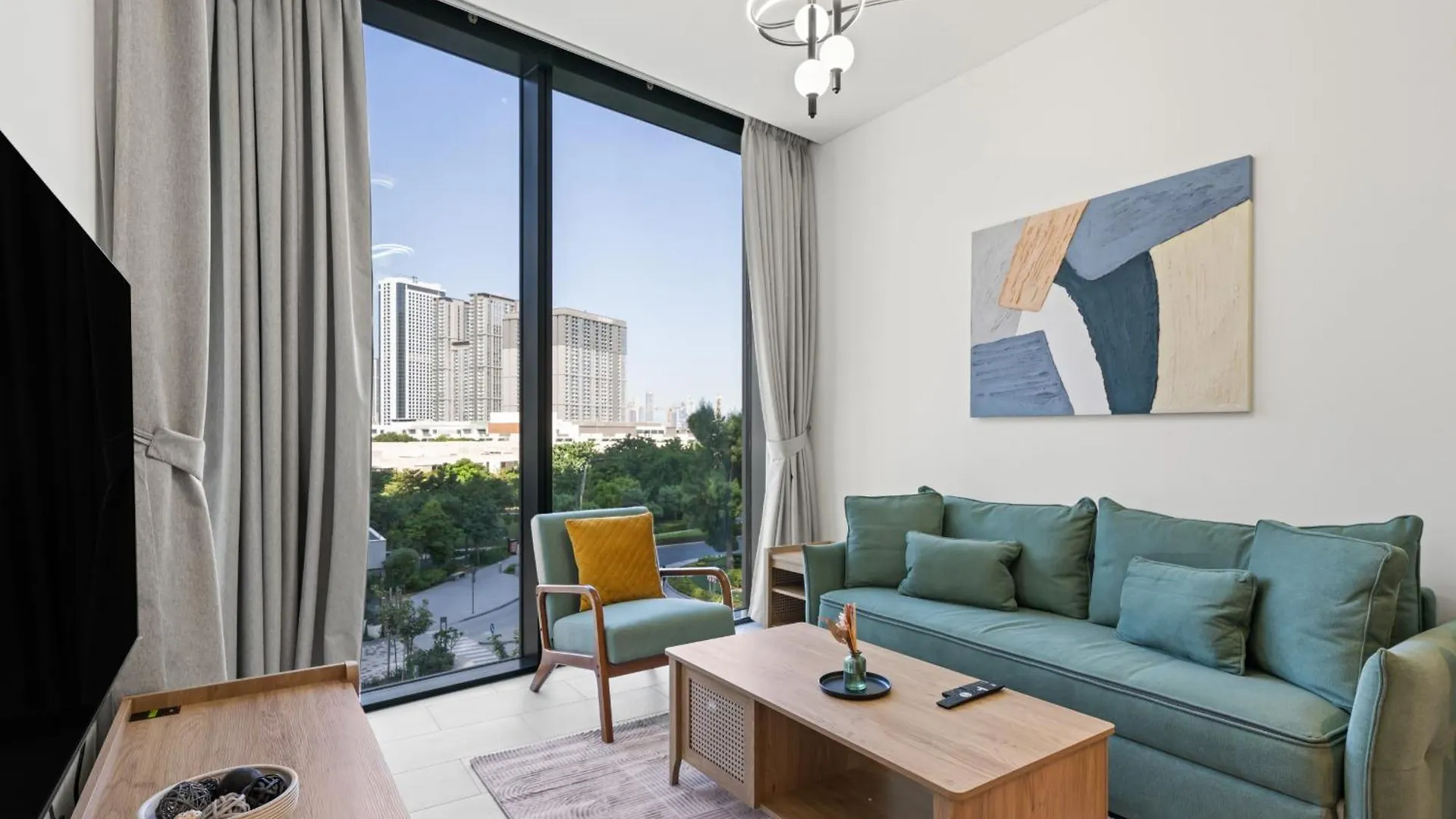 Luxury 1Br Featuring Guest & Study Room-Sobha Waves Dubaj